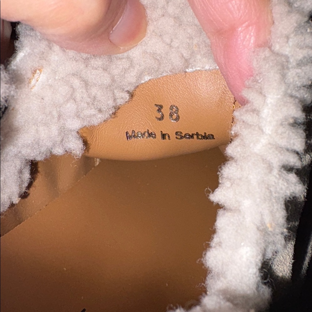 NWT VOILE BLANCHE LUNA Suede Ankle Boots in Beige - Picture 15 of 15